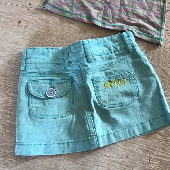 3 piece bundle Ivivva & Roxy - Picture 3 of 10